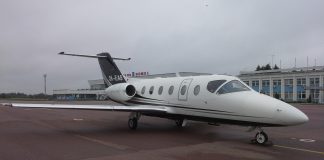 В аэропорту Гомель совершил аварийную посадку самолет ВЕ40 чешской авиакомпании Time Air