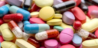 В Беларуси доставку на дом безрецептурных лекарств могут продлить