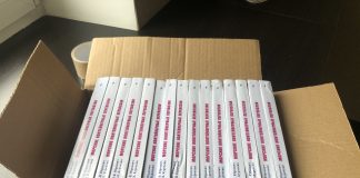 LOGCONSULT отправил партию книг «Морские контейнерные перевозки» российским компаниям