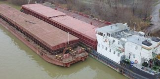 «Дунайсудосервис» в Измаиле отремонтировал баржу «Надежда», принадлежащую ОАО «Белорусское морское пароходство»