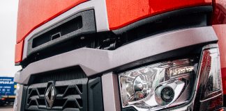 Renault Trucks в Беларуси: перевозчик выбирает не автомобиль. В «пакете» с машиной он покупает «финансы» и сервис