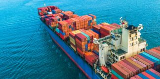 56% от общей стоимости изъятых контрафактных товаров были обнаружены в морских контейнерах