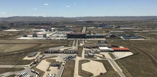 На границе фуры ходят хмуро. Грузовой транспорт на российско-китайской границе тормозит