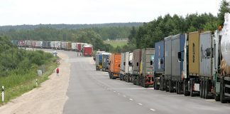 Белорусские и российские грузовики теперь невъездные в Евросоюз