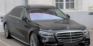 Аренда автомобиля Mercedes W223 с водителем в Минске