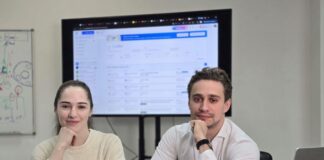 «Мы — свахи в грузоперевозках» — интервью с основателями Roolz Константином Игнатенко и Юлией Гитлиной